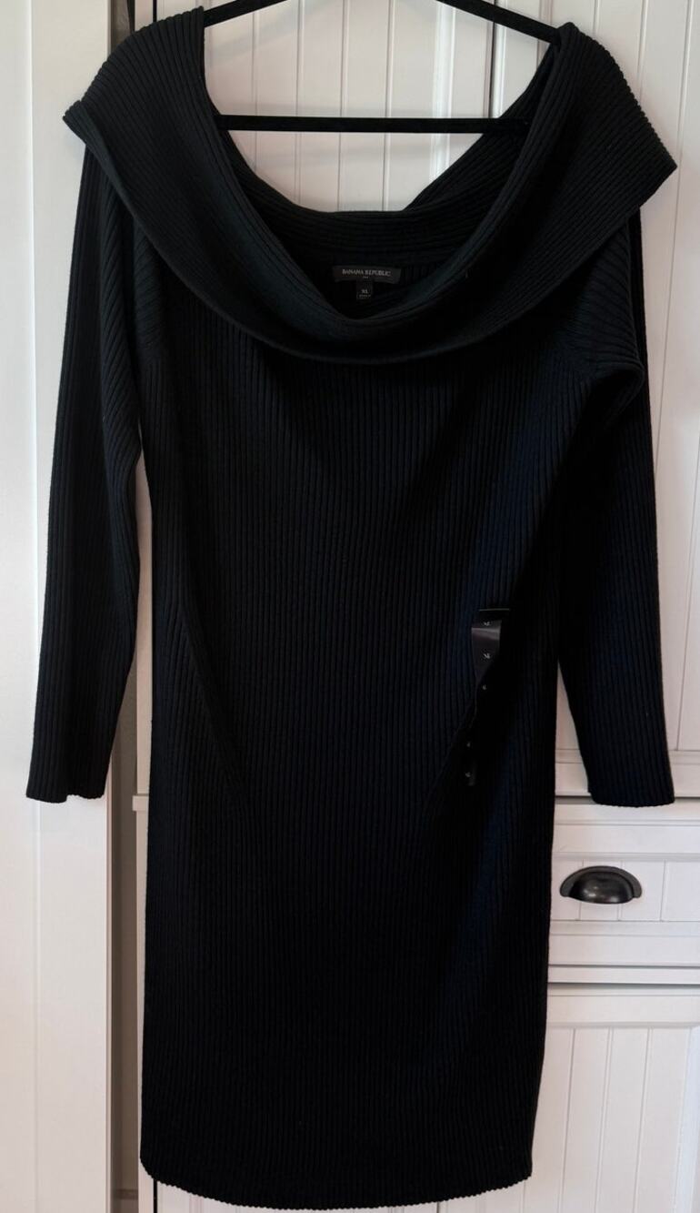 Banana Republic Cowl-Neck Sweater Dress Black size XL